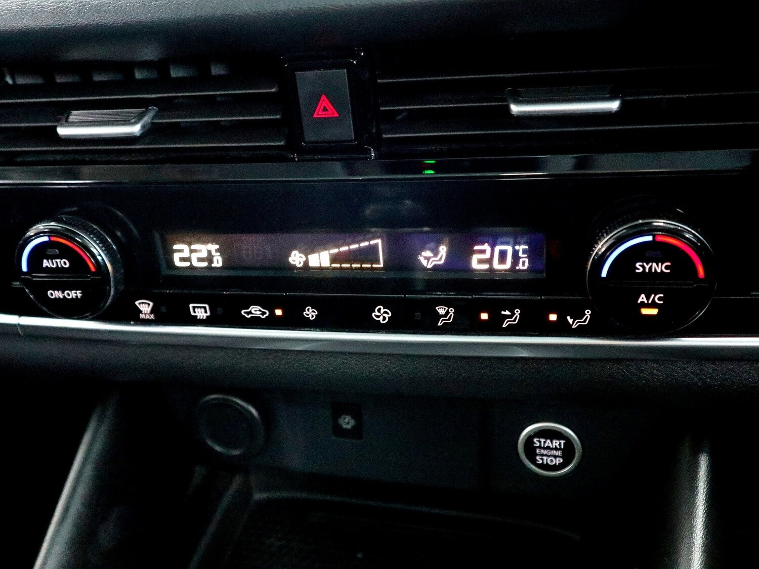 Used Nissan Qashqai 2021 for sale - 76656416: Photo 34