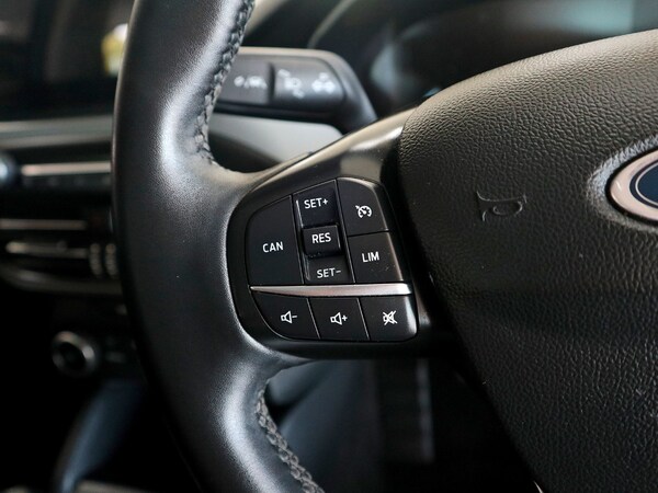 Used Ford Focus 2022 for sale - 75428998: Photo 24