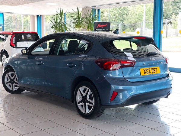 Used Ford Focus 2022 for sale - 75428998: Photo 2