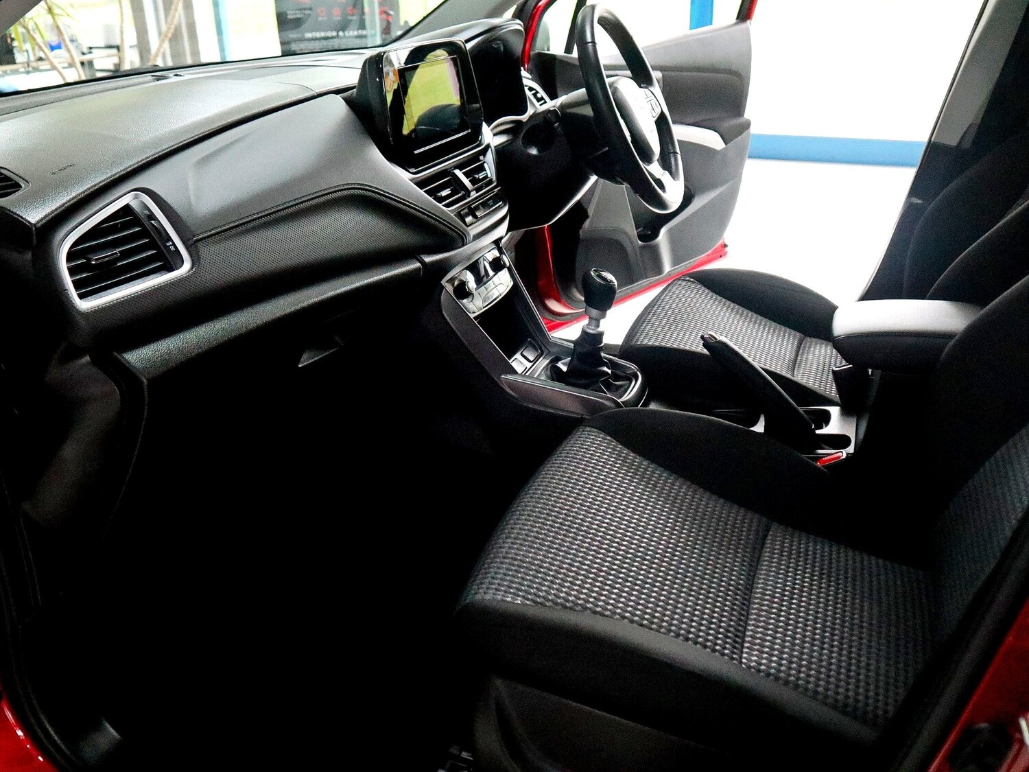 Used Suzuki SX4 S-Cross 2023 for sale - 76198738: Photo 4