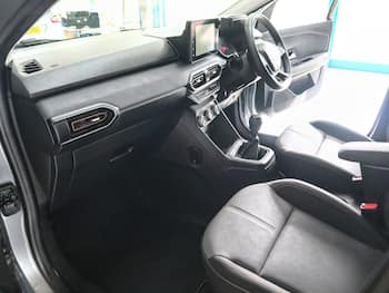 Used Dacia Jogger 2024 for sale - 79725505: Photo