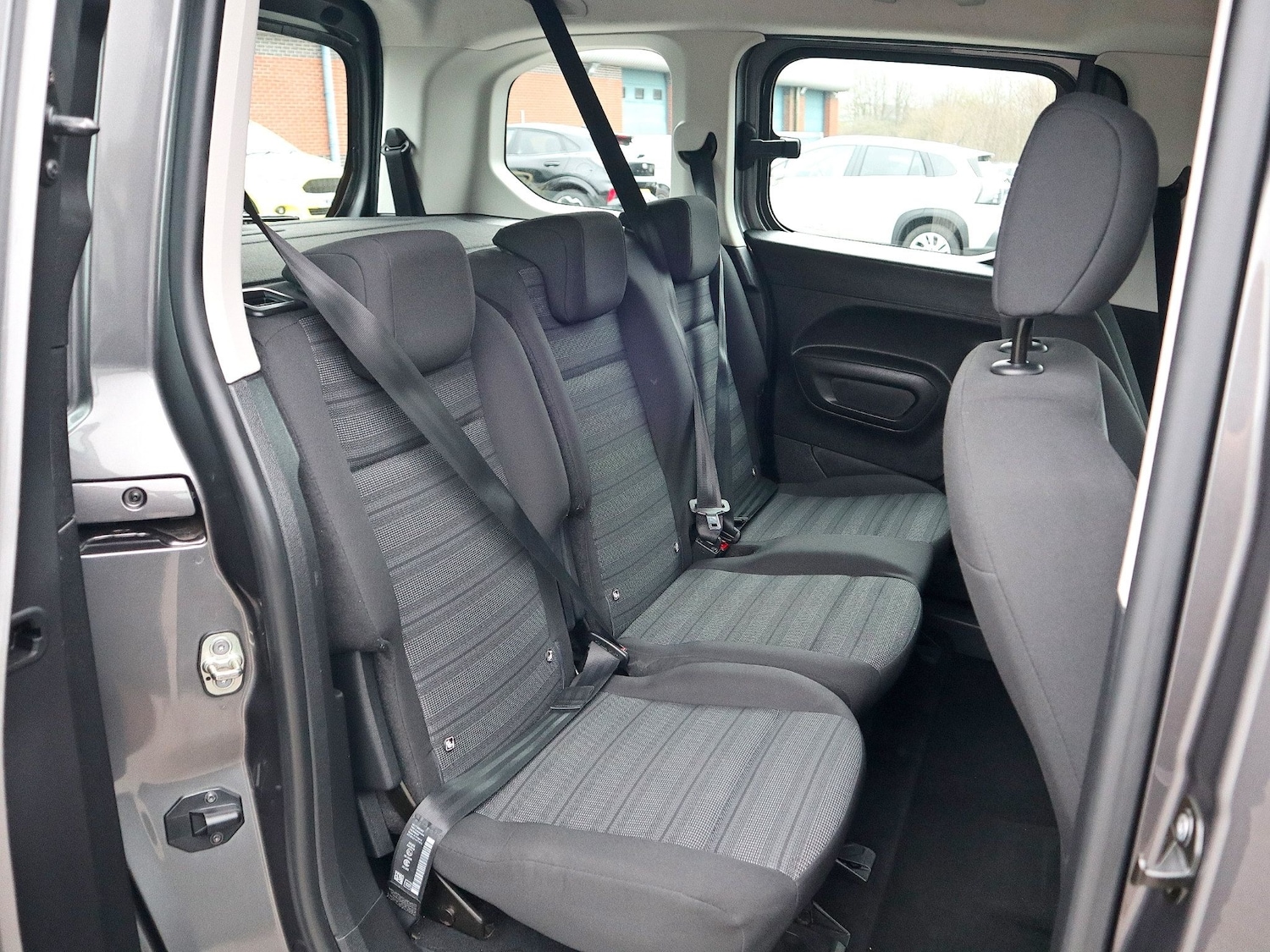 Used Vauxhall Combo Life 2020 for sale - 77968920: Photo 4