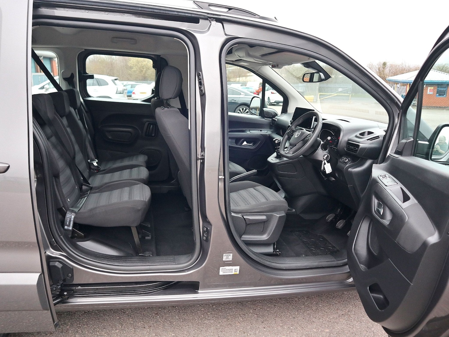 Used Vauxhall Combo Life 2020 for sale - 77968920: Photo 5