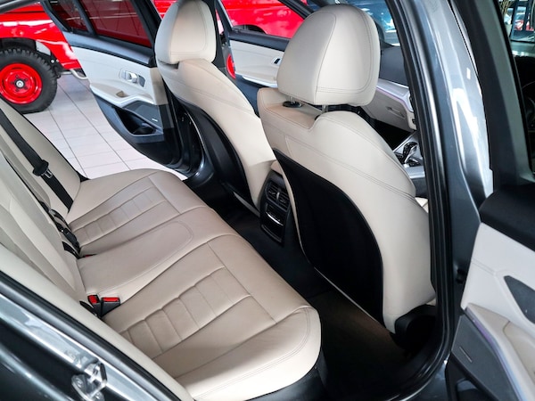 Used BMW 3 Series 2019 for sale - 74179433: Photo 19