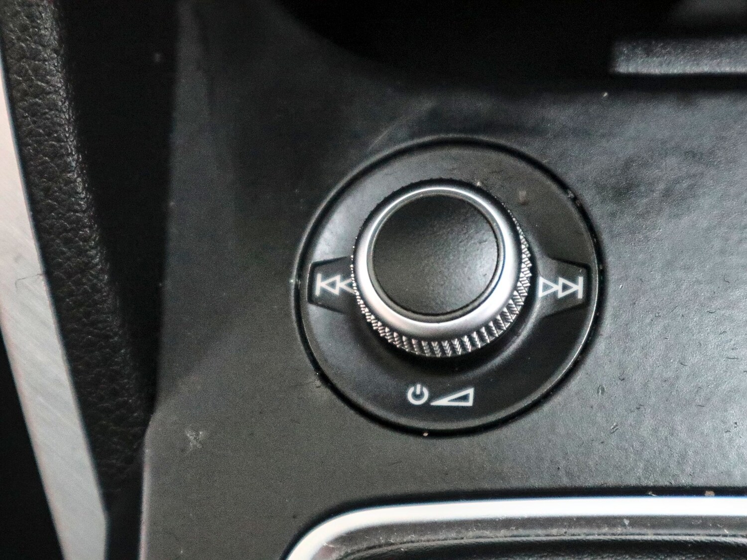 Used Audi Q2 2021 for sale - 77643972: Photo 38