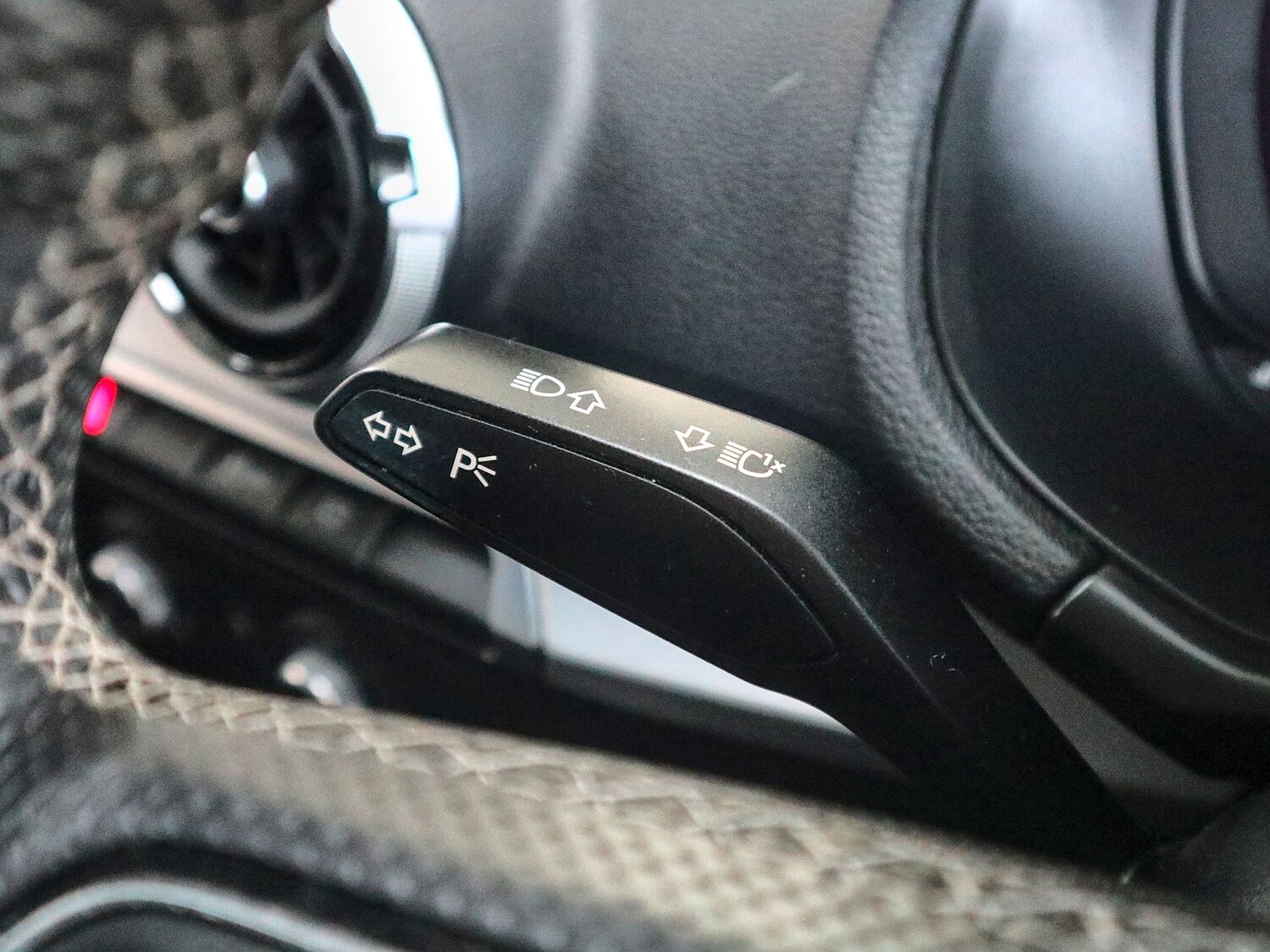 Used Audi Q2 2021 for sale - 77643972: Photo 42