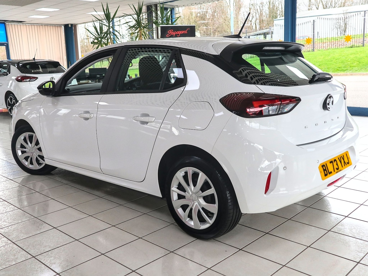 Used Vauxhall Corsa 2023 for sale - 77522297: Photo 2