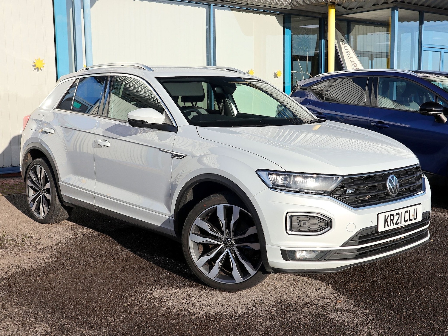 Used Volkswagen T-Roc 2021 for sale - 76785391: Photo 1