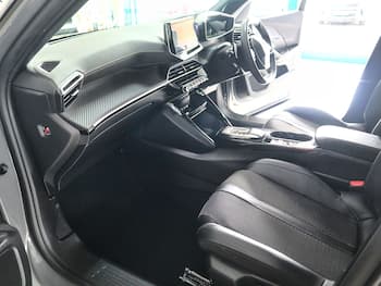 Used Peugeot 2008 2025 for sale - 79620792: Photo