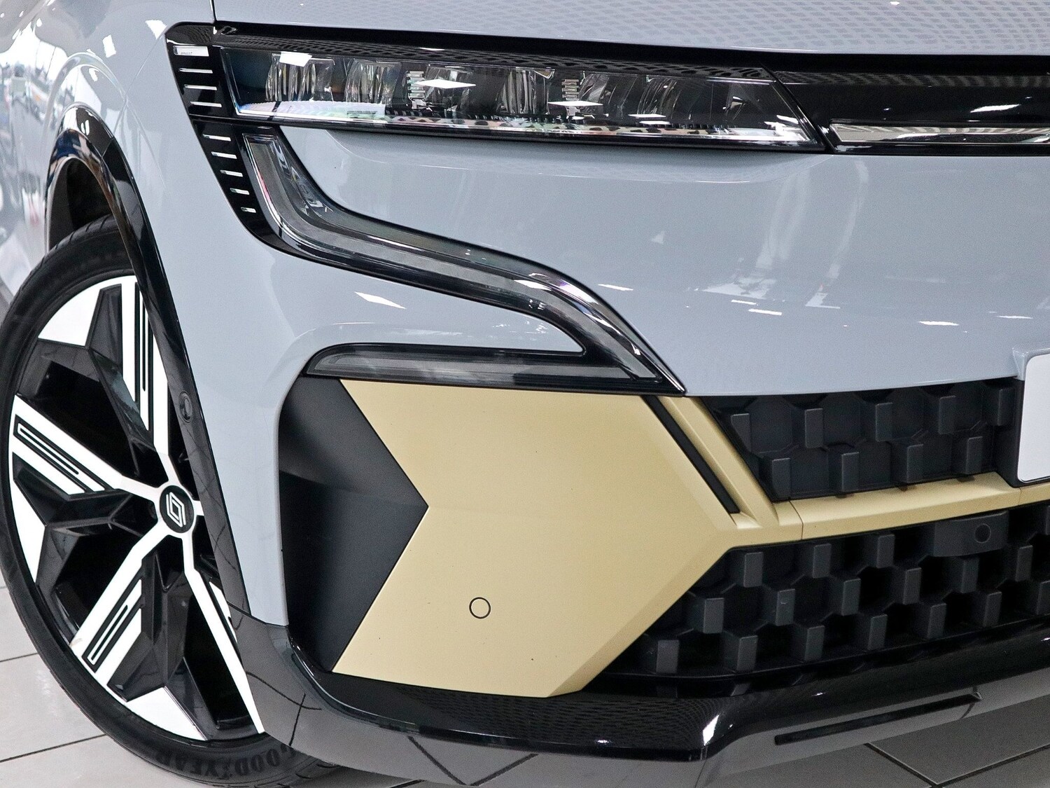 Used Renault Megane 2023 for sale - 77008427: Photo 12