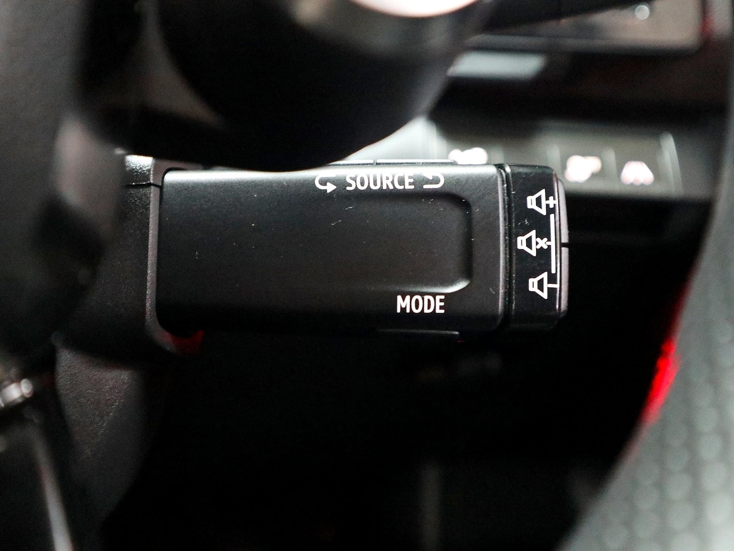 Used Renault Megane 2023 for sale - 77008427: Photo 39