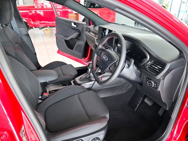 Used Ford Focus 2024 for sale - 75079987: Photo 3