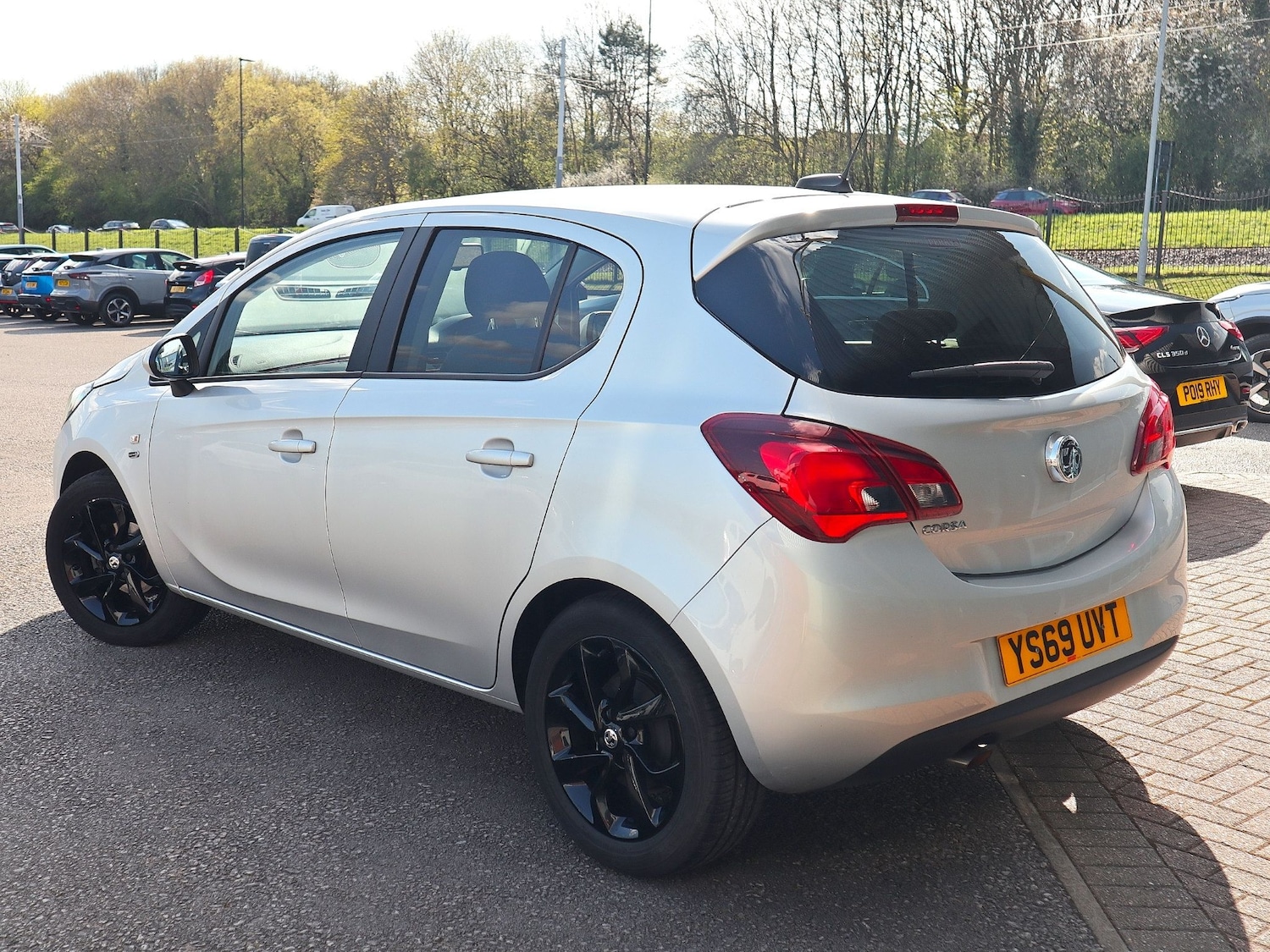 Used Vauxhall Corsa 2019 for sale - 78112676: Photo 2