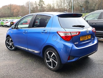 Used Toyota Yaris 2020 for sale - 76864215: Photo