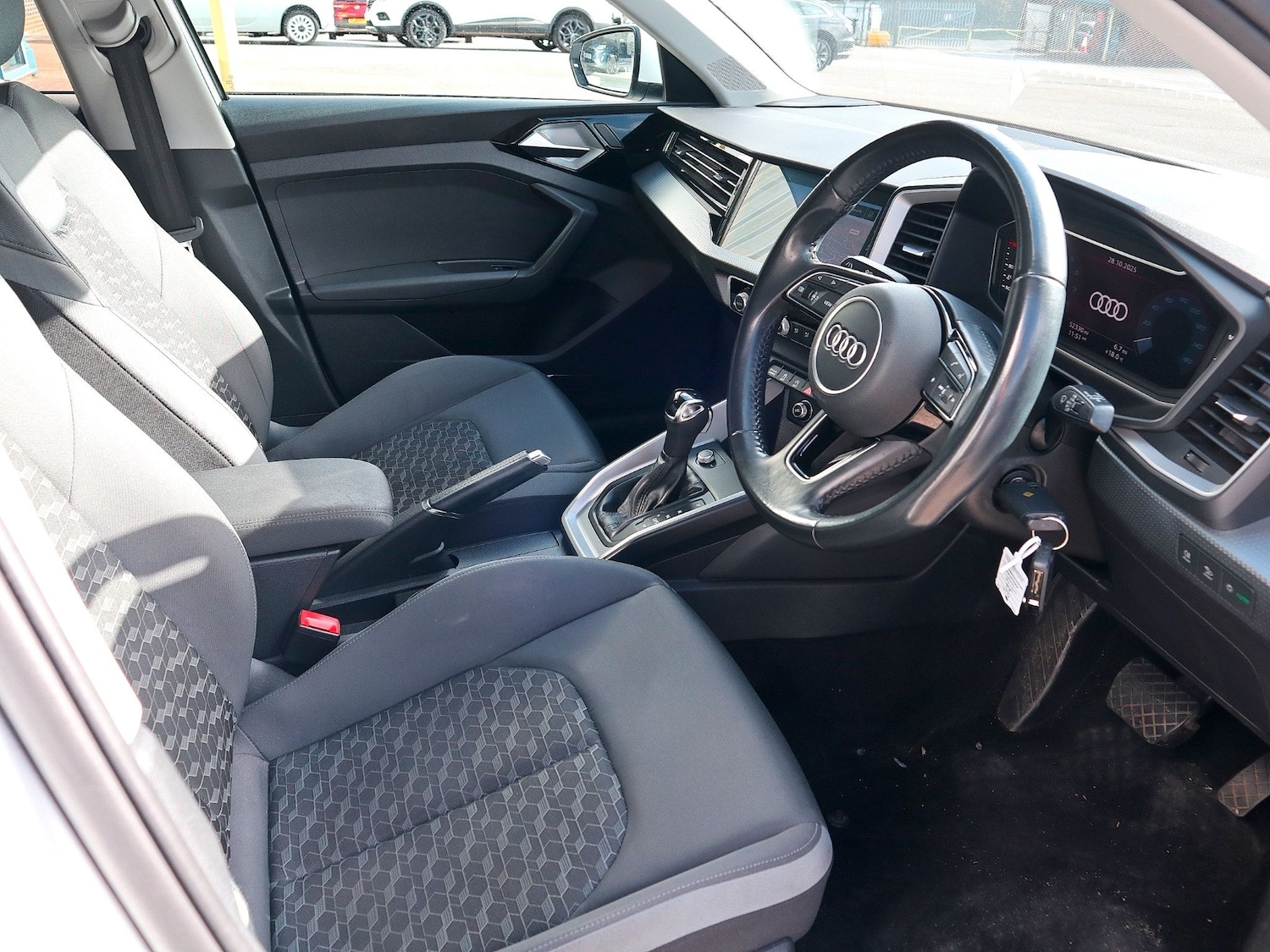 Used Audi A1 2020 for sale - 76387447: Photo 3