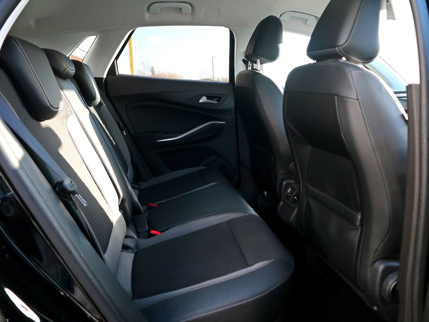 Used Vauxhall Grandland 2022 for sale - 77008424: Photo 4