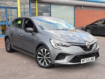Used Renault Clio 2022 for sale - 79463789: Photo