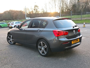 Used BMW 1 Series 2019 for sale - 76897210: Photo