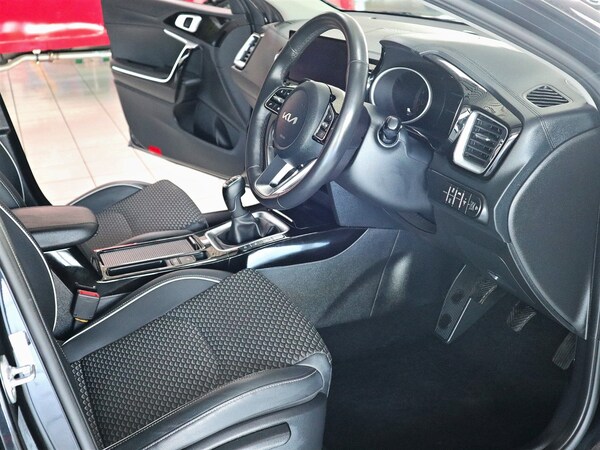 Used Kia XCeed 2024 for sale - 74463191: Photo 3