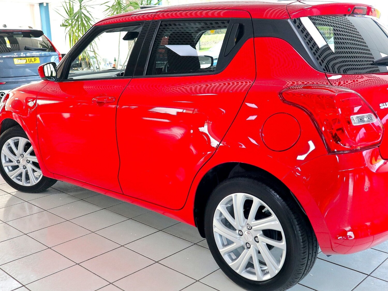 Used Suzuki Swift 2023 for sale - 76407677: Photo 13