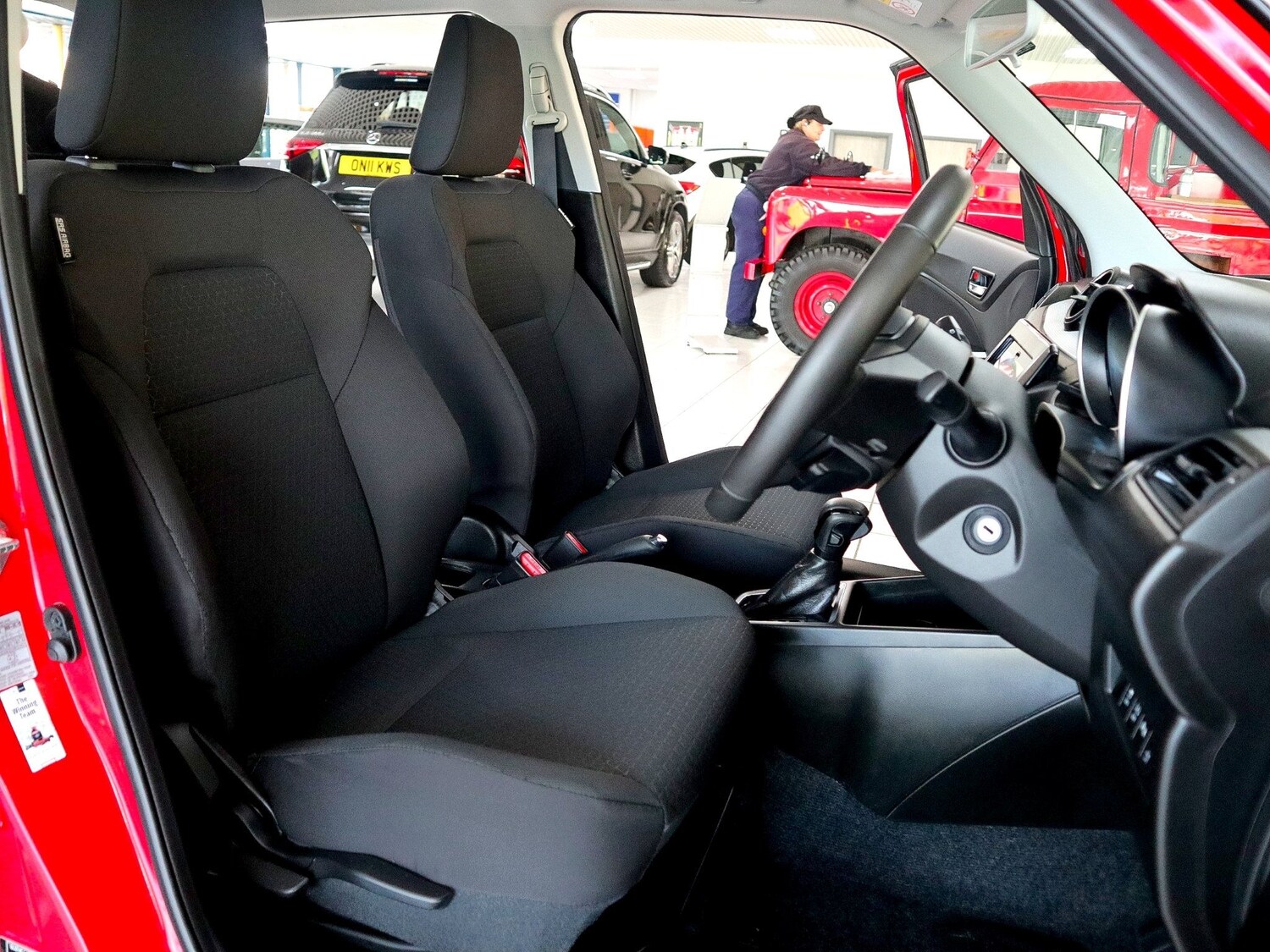 Used Suzuki Swift 2023 for sale - 76407677: Photo 18