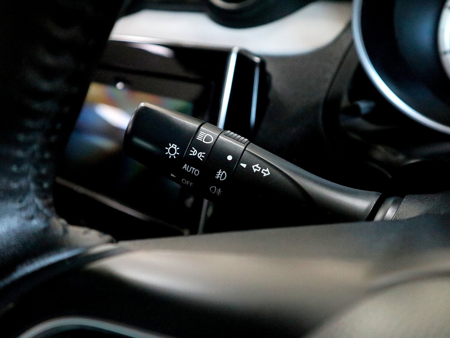 Used Suzuki Swift 2023 for sale - 76407677: Photo 38