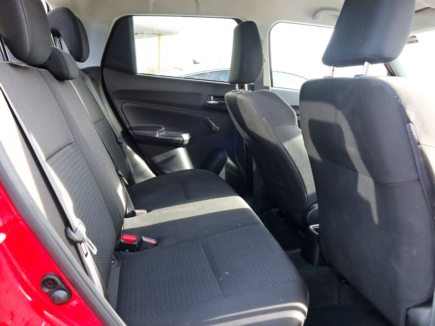 Used Suzuki Swift 2023 for sale - 76407677: Photo 4