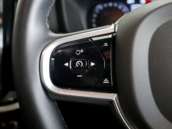 Used Volvo V60 2021 for sale - 75079982: Photo 37