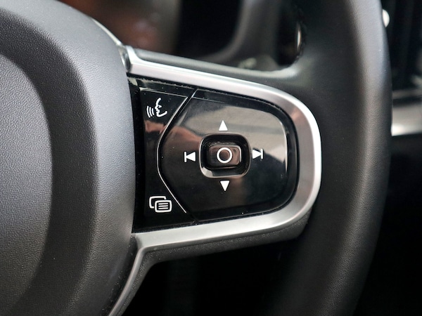Used Volvo V60 2021 for sale - 75079982: Photo 39