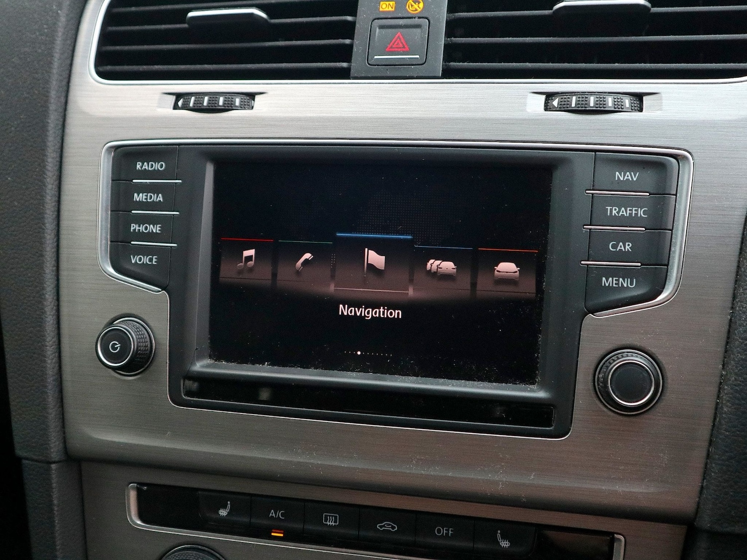 Used Volkswagen Golf 2016 for sale - 77807402: Photo 6