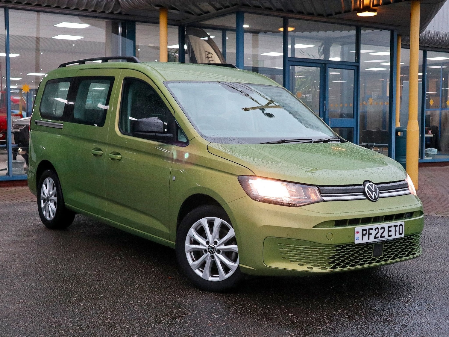 Used Volkswagen Caddy Maxi 2022 for sale - 76583392: Photo 1