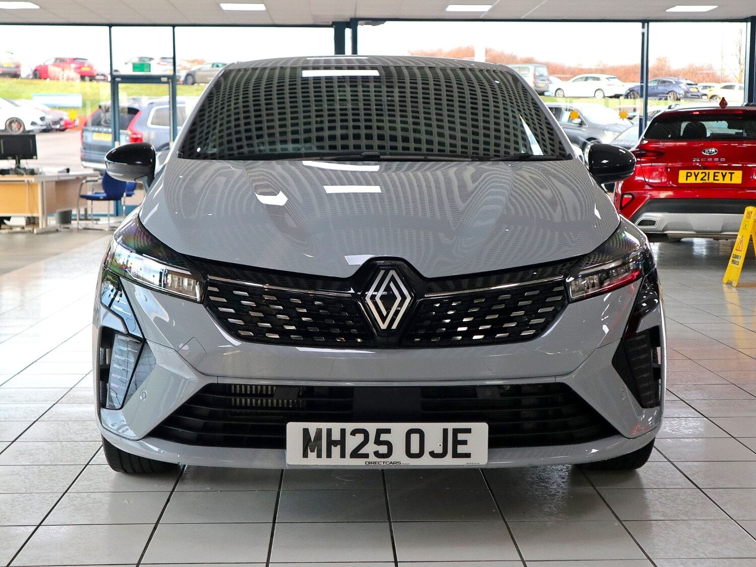 Used Renault Clio 2025 for sale - 76656409: Photo 11