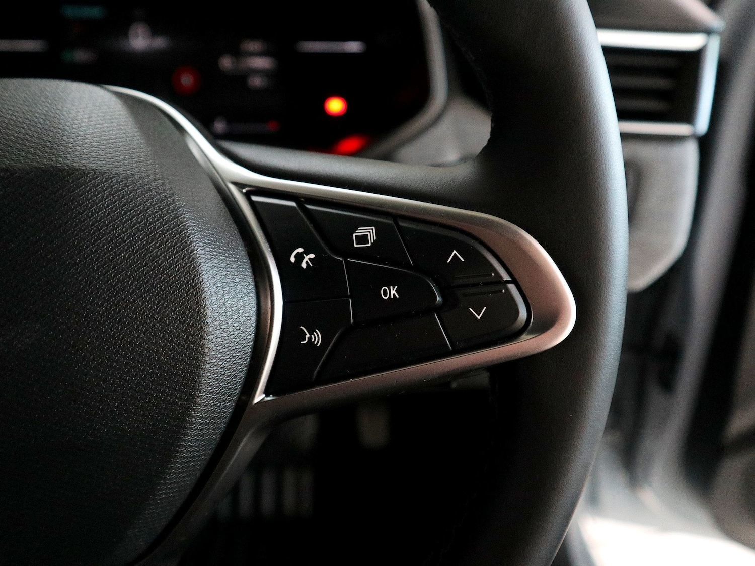 Used Renault Clio 2025 for sale - 76656409: Photo 23