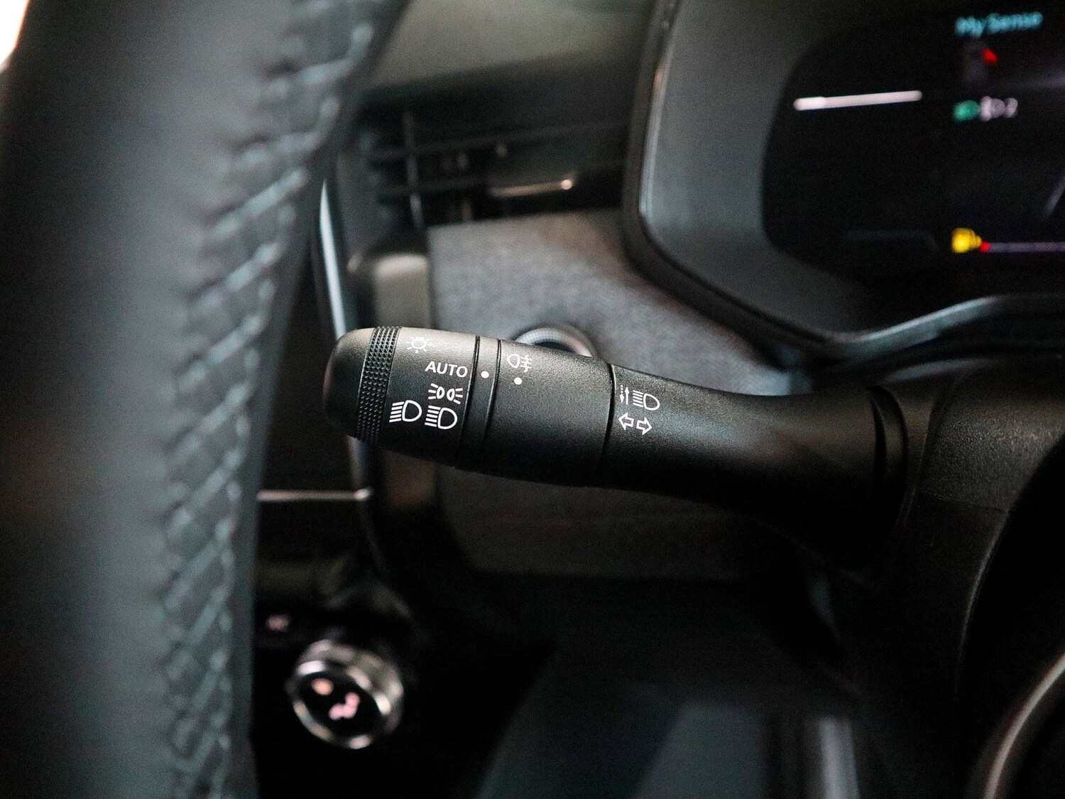 Used Renault Clio 2025 for sale - 76656409: Photo 26