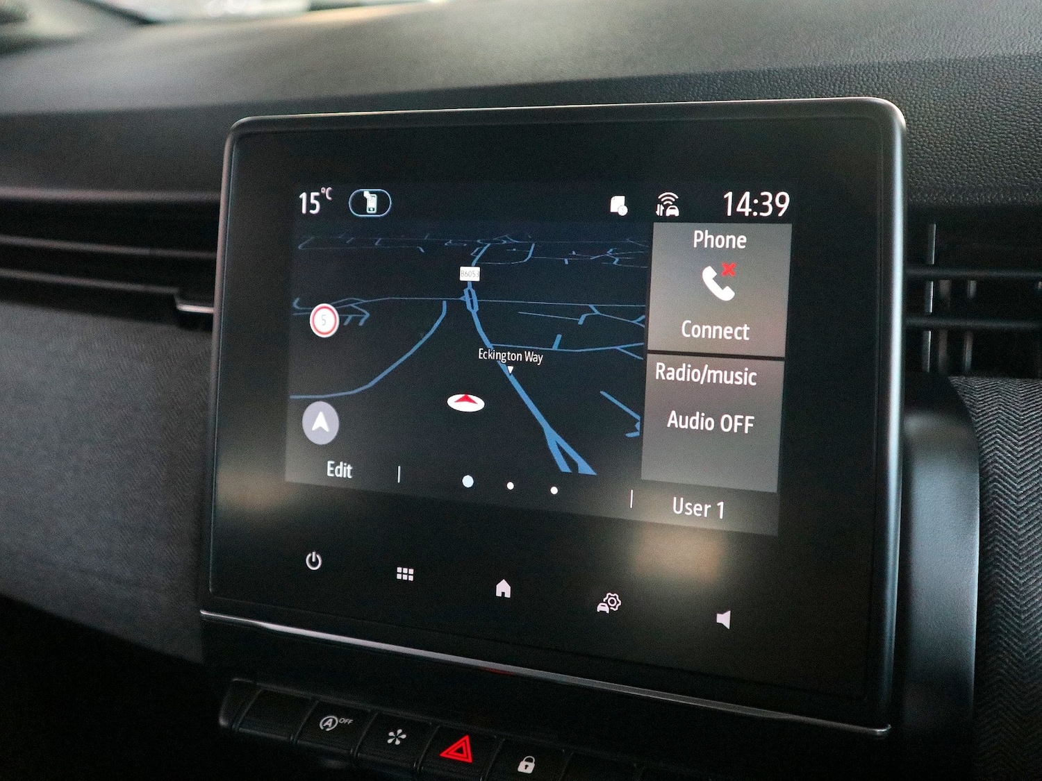 Used Renault Clio 2025 for sale - 76656409: Photo 29