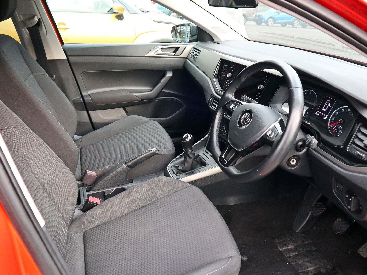 Used Volkswagen Polo 2019 for sale - 76325062: Photo 3