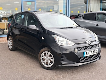 Used Hyundai i10 2017 for sale - 79424424: Photo