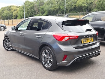 Used Ford Focus 2021 for sale - 79439642: Photo