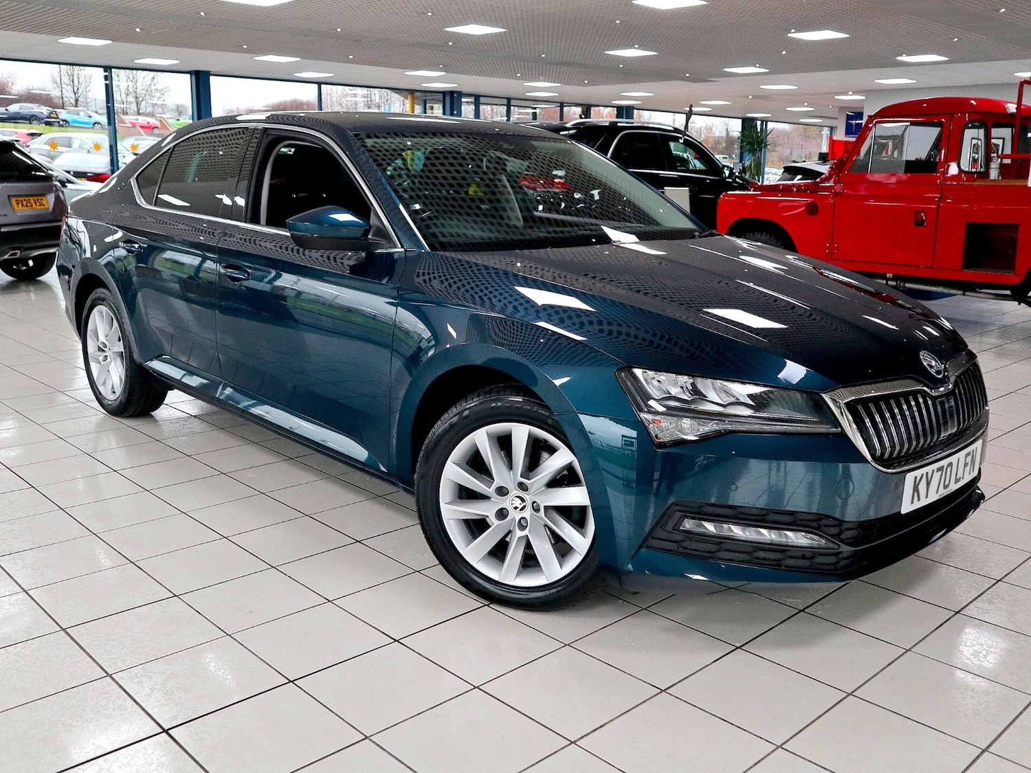 Used Skoda Superb 2020 for sale - 76821988: Photo 1