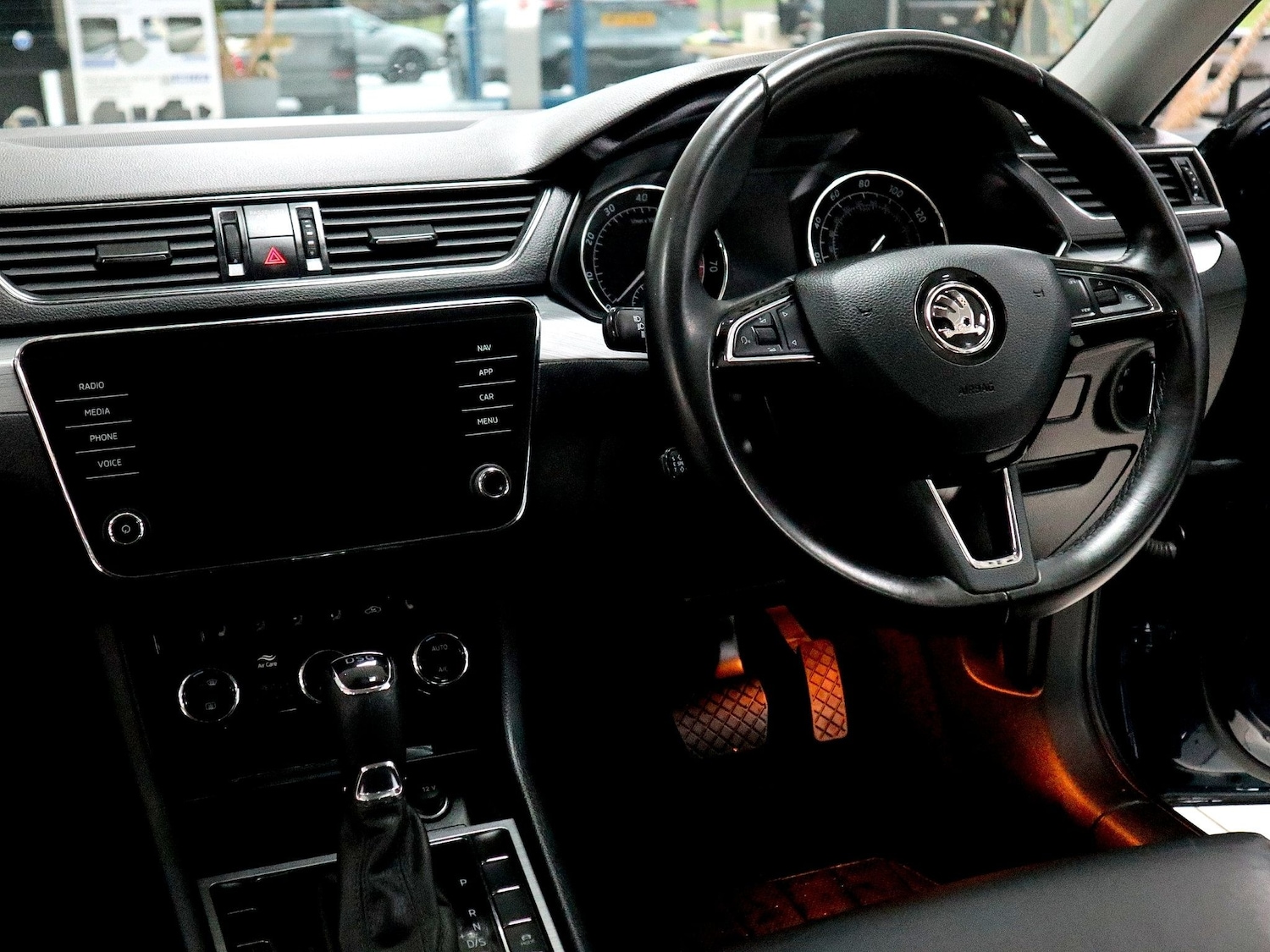 Used Skoda Superb 2020 for sale - 76821988: Photo 23