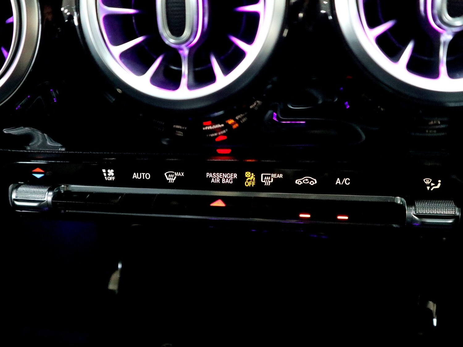 Used Mercedes-Benz A-Class 2019 for sale - 76225454: Photo 37