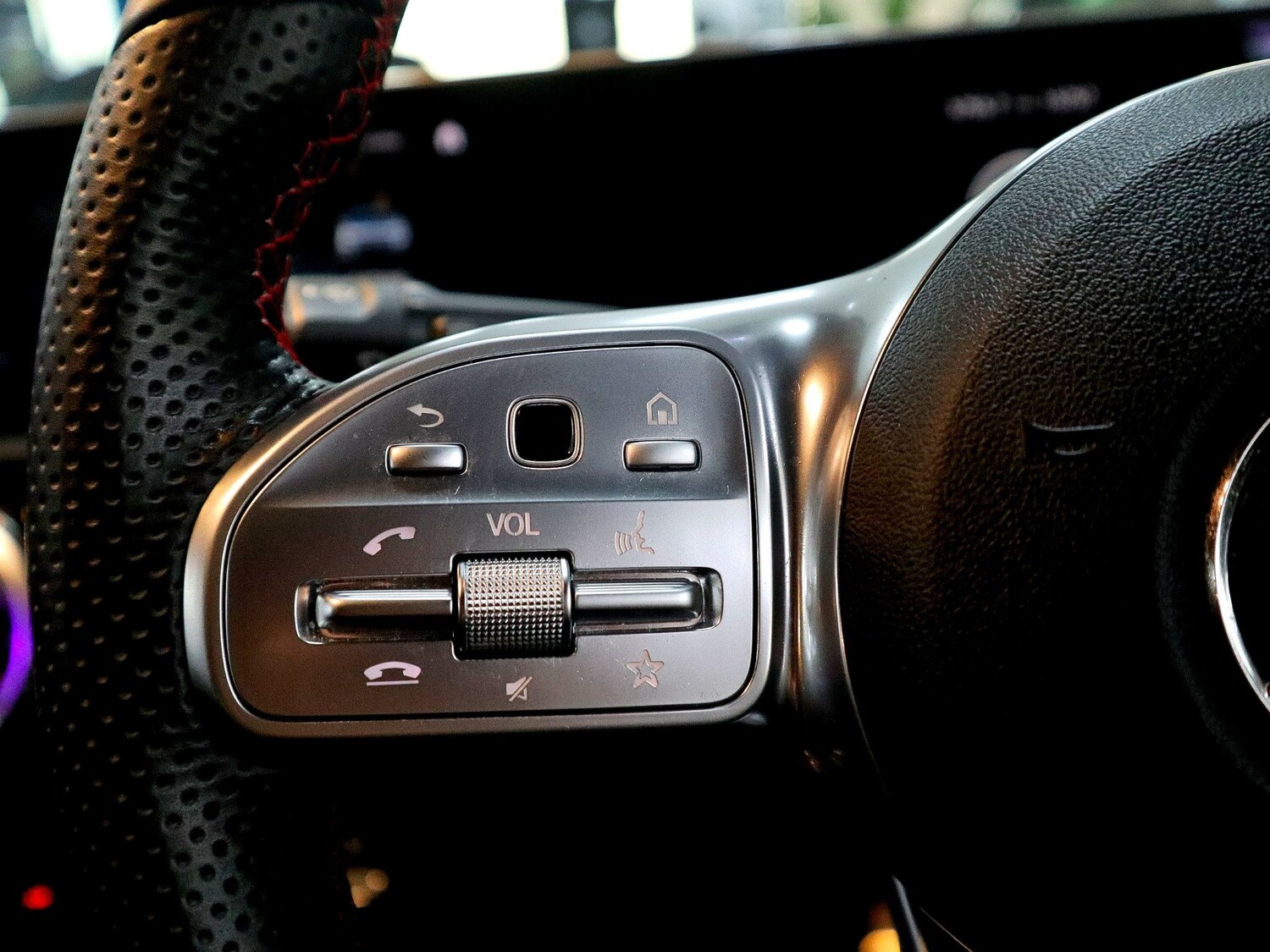 Used Mercedes-Benz A-Class 2019 for sale - 76225454: Photo 40