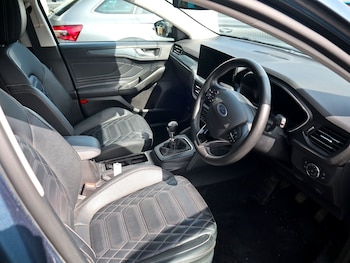 Used Ford Focus 2023 for sale - 78633872: Photo