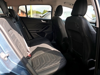 Used Ford Focus 2023 for sale - 78633872: Photo