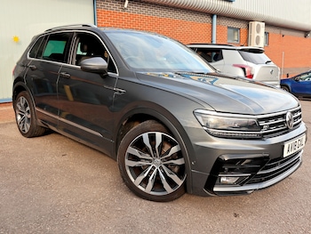 Volkswagen - Tiguan