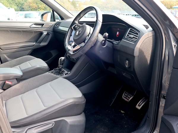 Used Volkswagen Tiguan 2018 for sale - 76225456: Photo 3