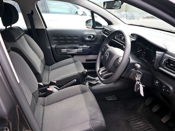 Used Citroen C3 2018 for sale - 75668361: Photo