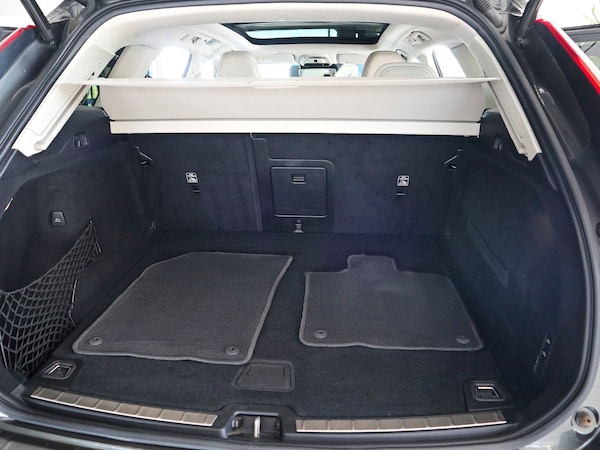 Used Volvo XC60 2020 for sale - 74677946: Photo 20