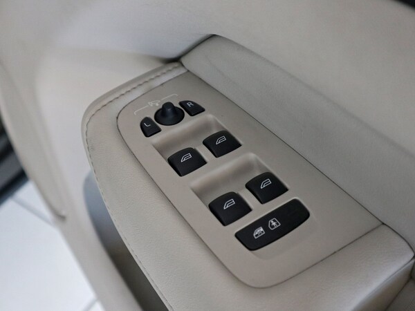 Used Volvo XC60 2020 for sale - 74677946: Photo 28