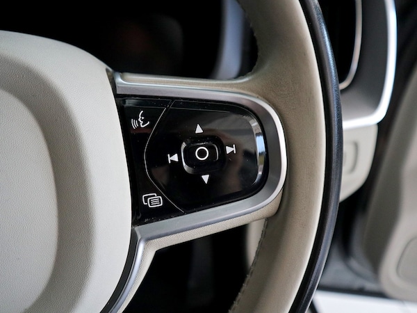 Used Volvo XC60 2020 for sale - 74677946: Photo 33